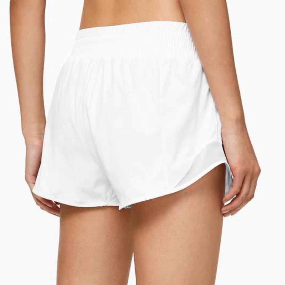 Lululemon Hotty Hot Shorts High Rise White 12 - Picture 2 of 8